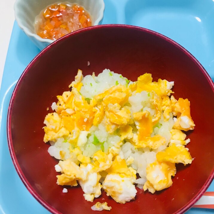 【離乳食 中後期】グリンピース卵ご飯